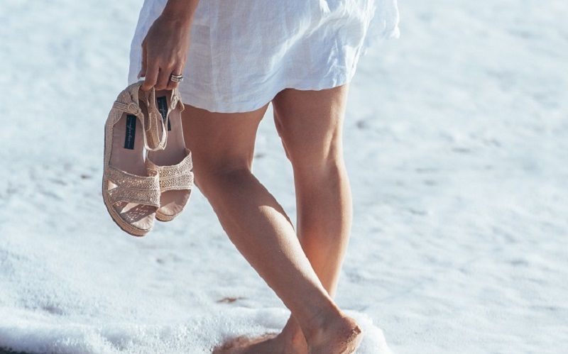 pieds sandales